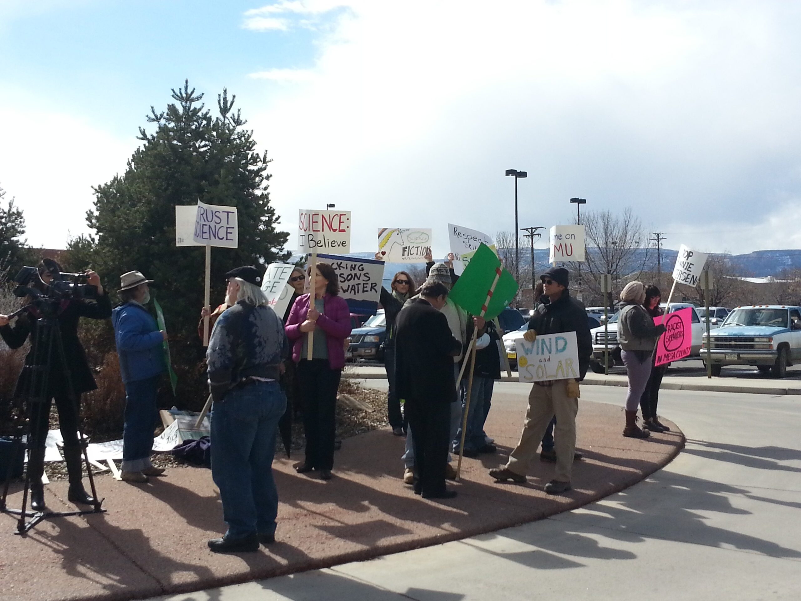 Crowd of protesters at Grand Junction's Energy Forum and Expo 2015